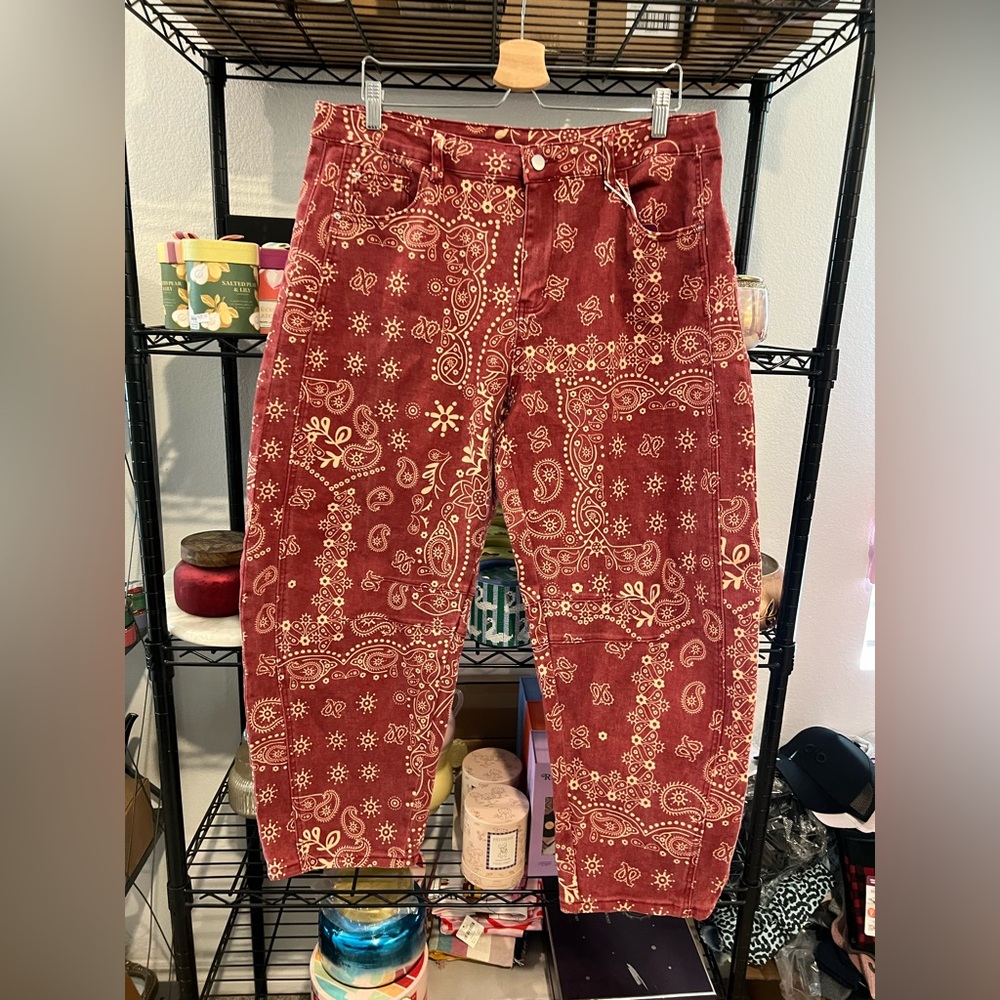 YOUR LUCK DAY MID RISE BARREL JEANS - RED, XXL NWT - Picture 6 of 7